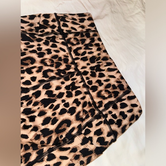 Victoria's Secret Leggings - Brand New - Picture 3 of 5